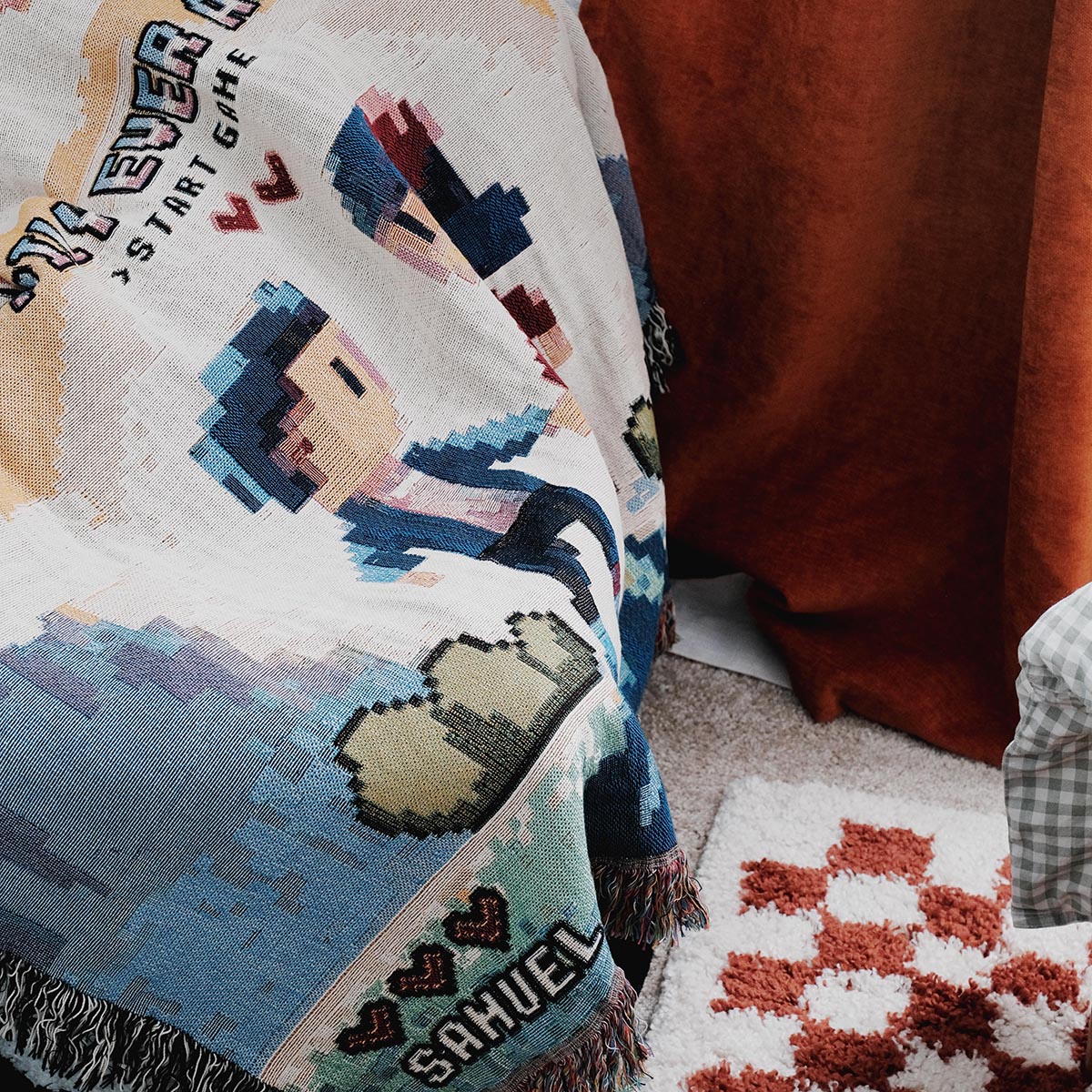 Personalized 8-Bit Retro Gaming Happy Couple Woven Blanket